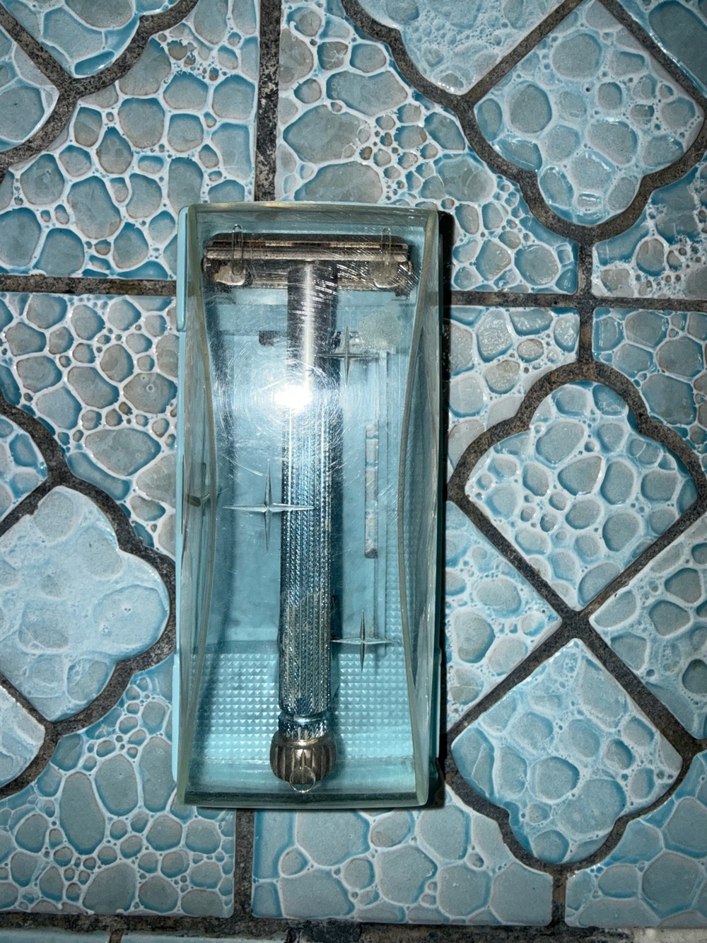 Vintage 1960's Gillette Lady's Starburst Safety Razor Blue Silver with Case